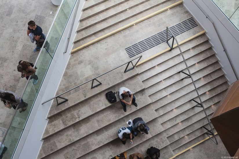 Treppe Audimax Campus WU